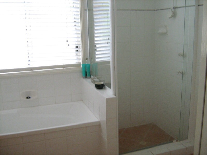 16 Westlake Court, Sippy Downs QLD 4556