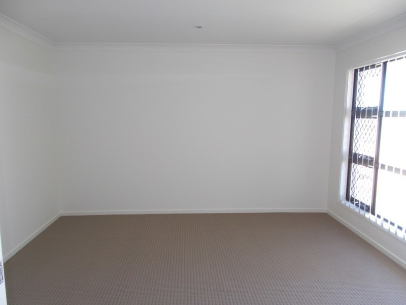 52 Commander Parade, Bucasia QLD 4750