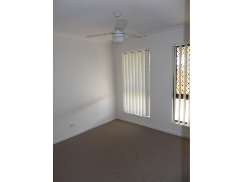 52 Commander Parade, Bucasia QLD 4750