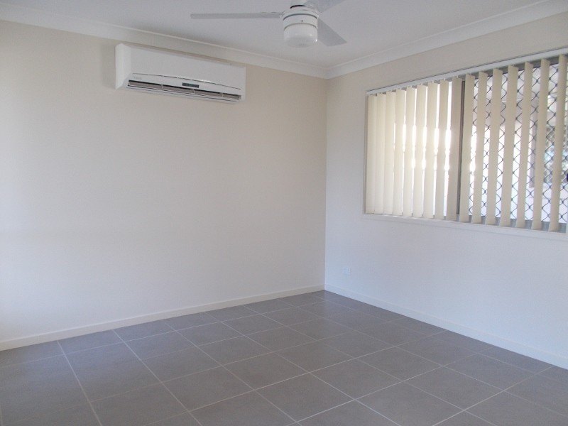 69 Newport Parade, Blacks Beach QLD 4740