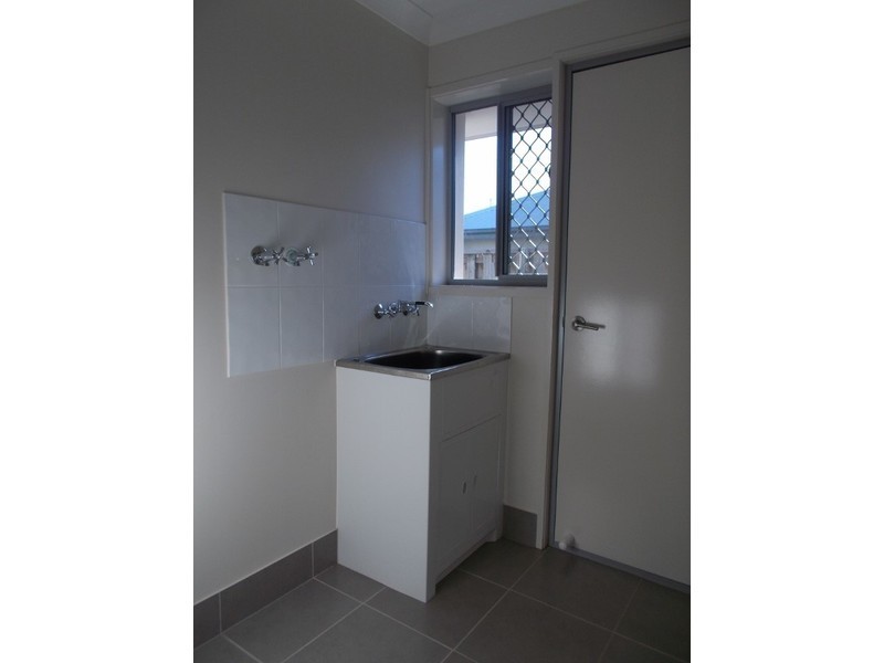69 Newport Parade, Blacks Beach QLD 4740