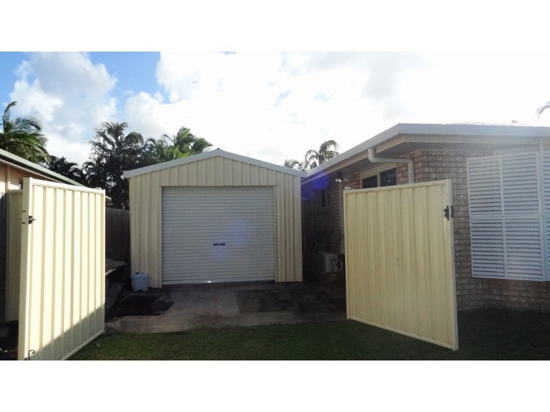2 Michelle Crescent, Bucasia QLD 4750