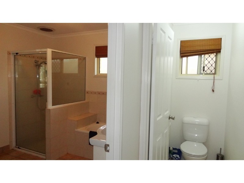 2 Michelle Crescent, Bucasia QLD 4750