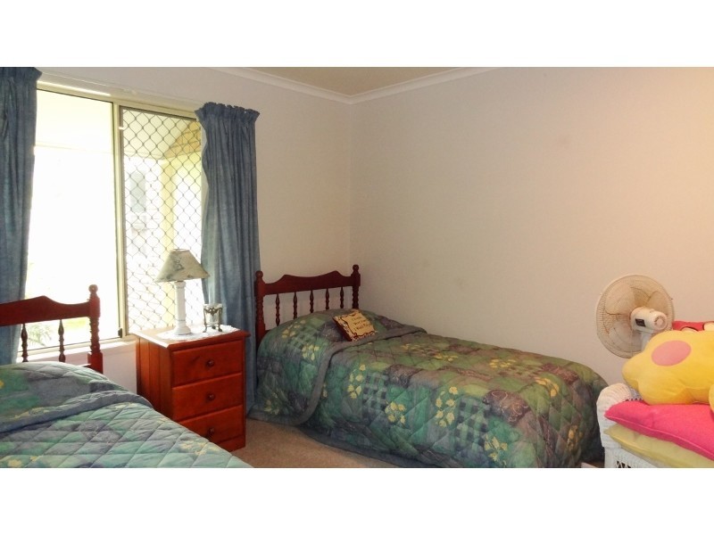 2/14 Waverley Street, Bucasia QLD 4750