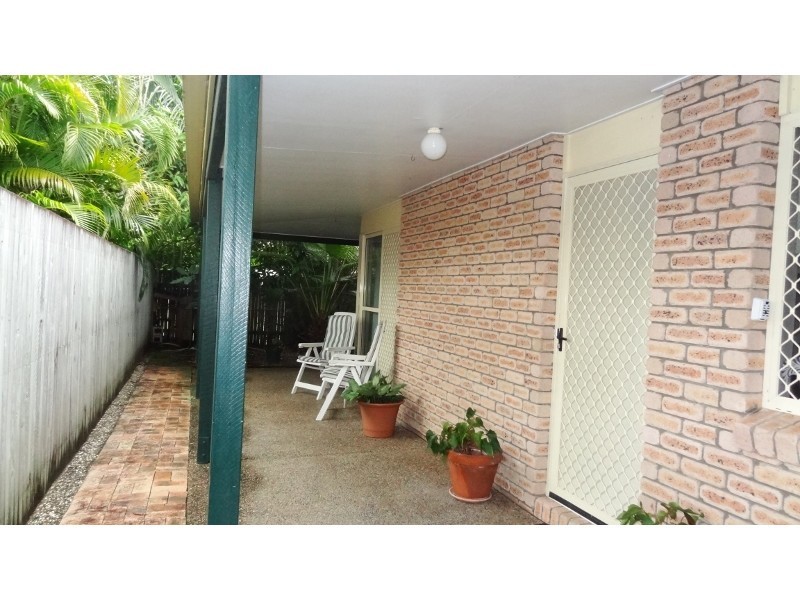 2/14 Waverley Street, Bucasia QLD 4750