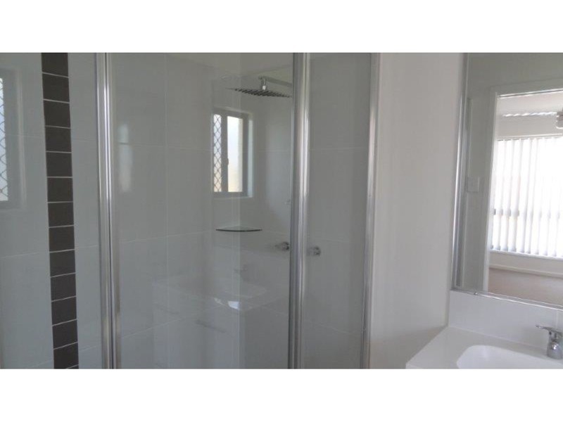 48 Donovan Street, Blacks Beach QLD 4740