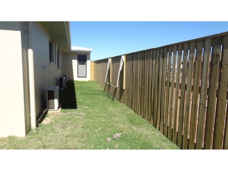 48 Donovan Street, Blacks Beach QLD 4740