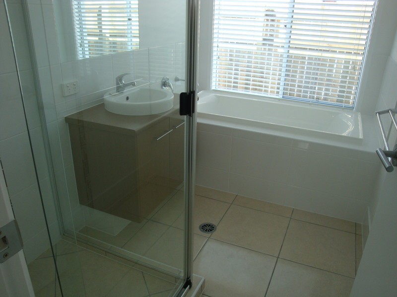 6 Wake Court, Birtinya QLD 4575