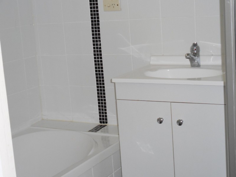 18 Gympie St South, Landsborough QLD 4550