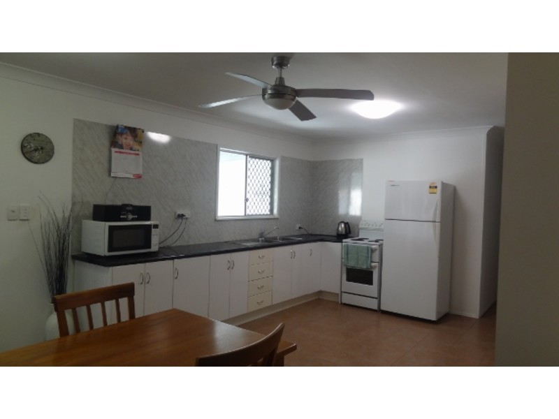 24 Downie Avenue, Bucasia QLD 4750