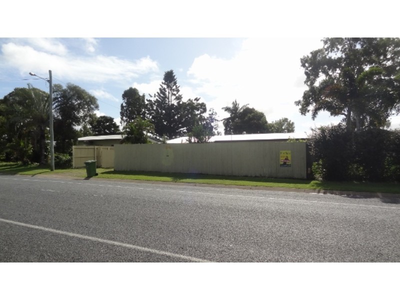 24 Downie Avenue, Bucasia QLD 4750