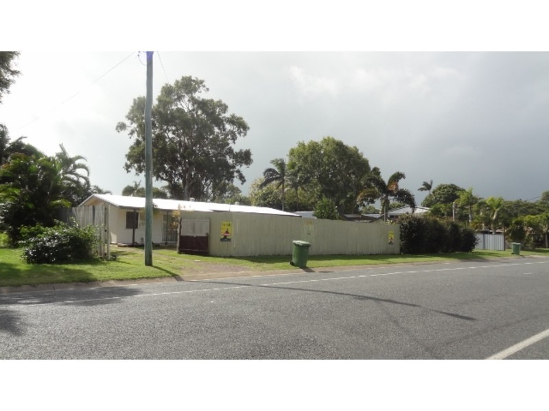 24 Downie Avenue, Bucasia QLD 4750