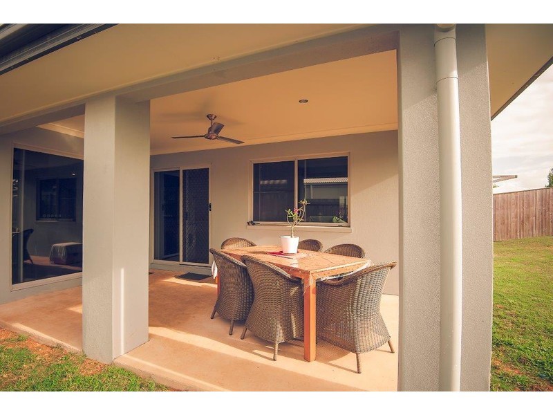 3 Majesty Street, Rural View QLD 4740