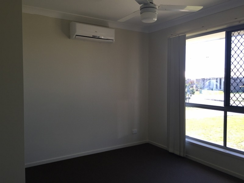 78 Scarborough Circuit, Blacks Beach QLD 4740