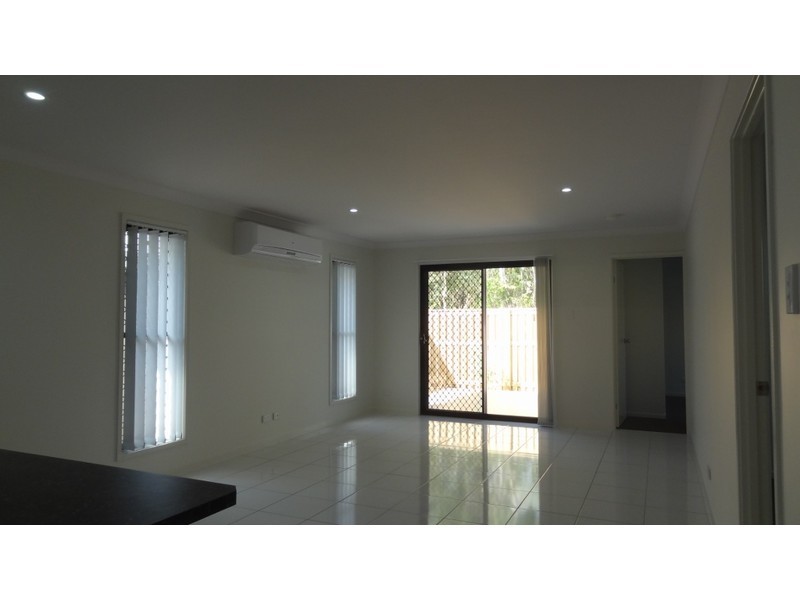 17 Warilla View, Blacks Beach QLD 4740