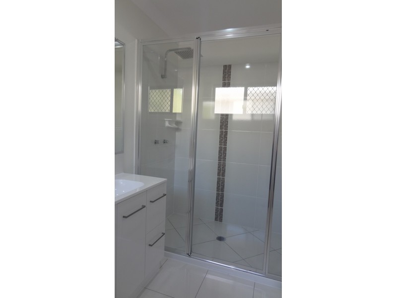17 Warilla View, Blacks Beach QLD 4740