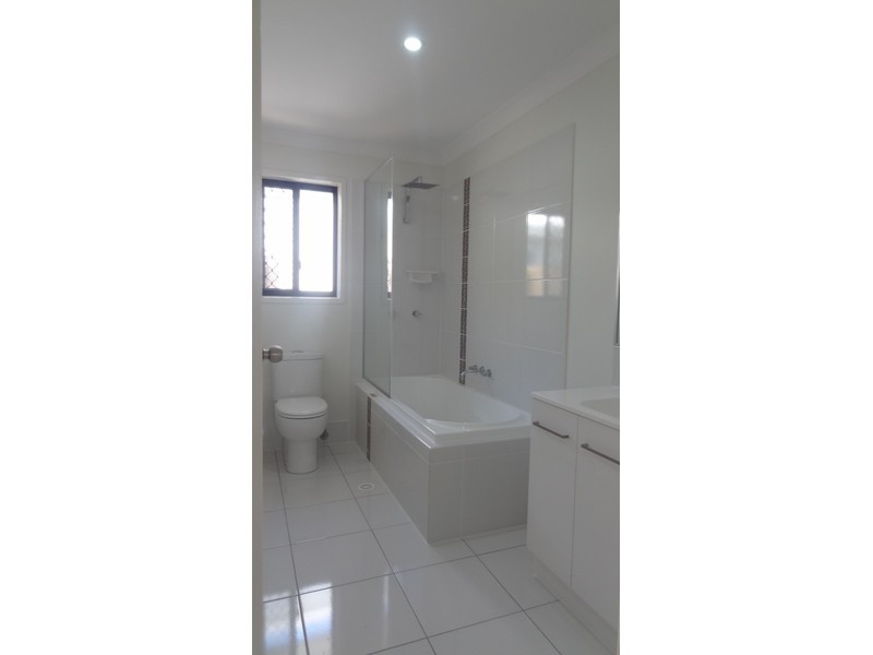 17 Warilla View, Blacks Beach QLD 4740
