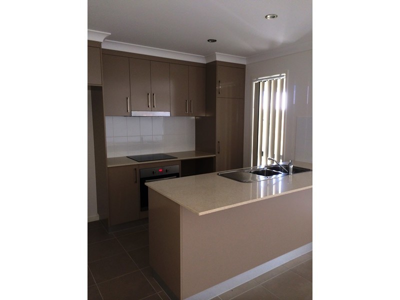 1/44 Superior Boulevard, Andergrove QLD 4740