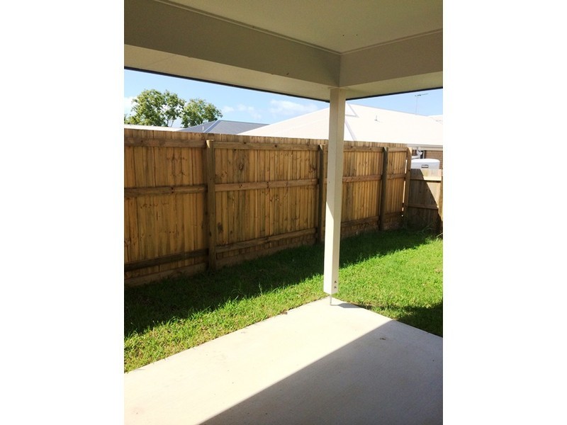 1/44 Superior Boulevard, Andergrove QLD 4740