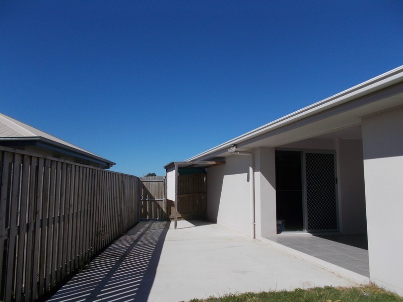 21 Scarborough Circuit, Blacks Beach QLD 4740