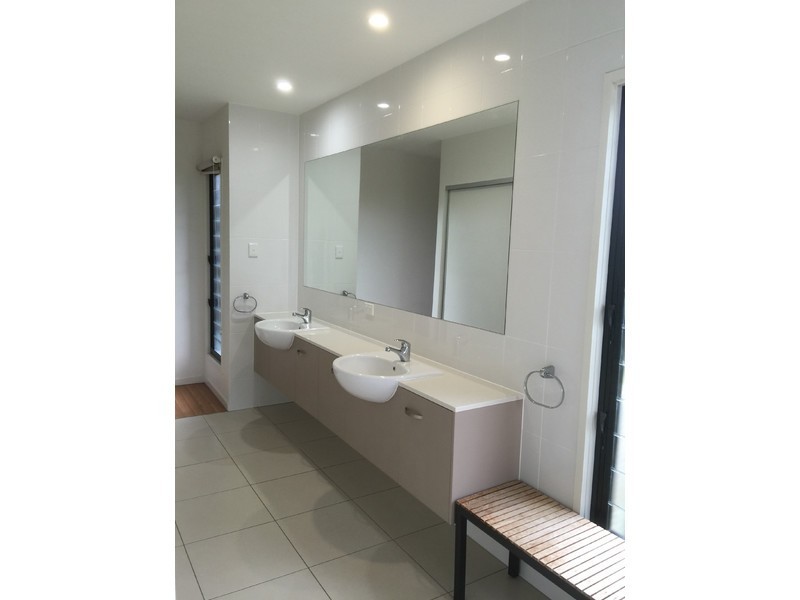 5/7 Spectrum Street, Rainbow Beach QLD 4581