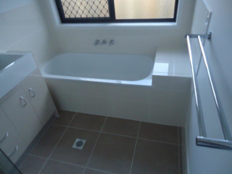 19 Halifax Place, Rural View QLD 4740