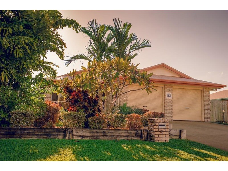 51 Marine Parade, Bucasia QLD 4750