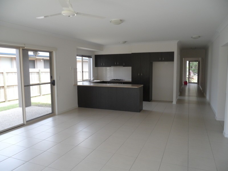 33 Red Cedar Street, Sippy Downs QLD 4556
