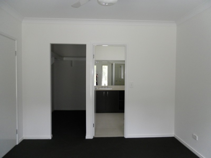 33 Red Cedar Street, Sippy Downs QLD 4556