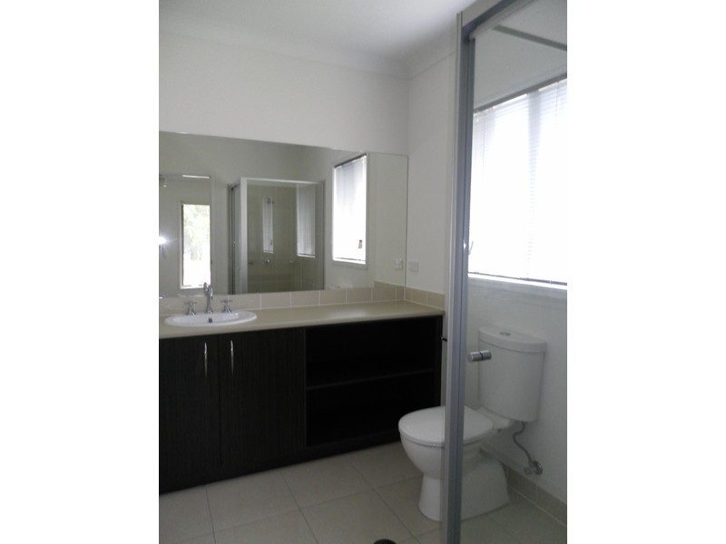 33 Red Cedar Street, Sippy Downs QLD 4556