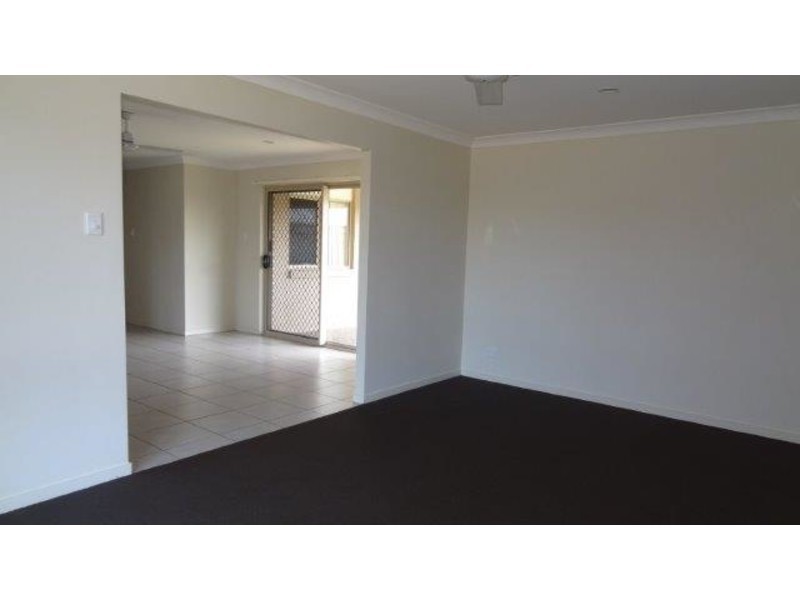 21 Cable Court, Blacks Beach QLD 4740