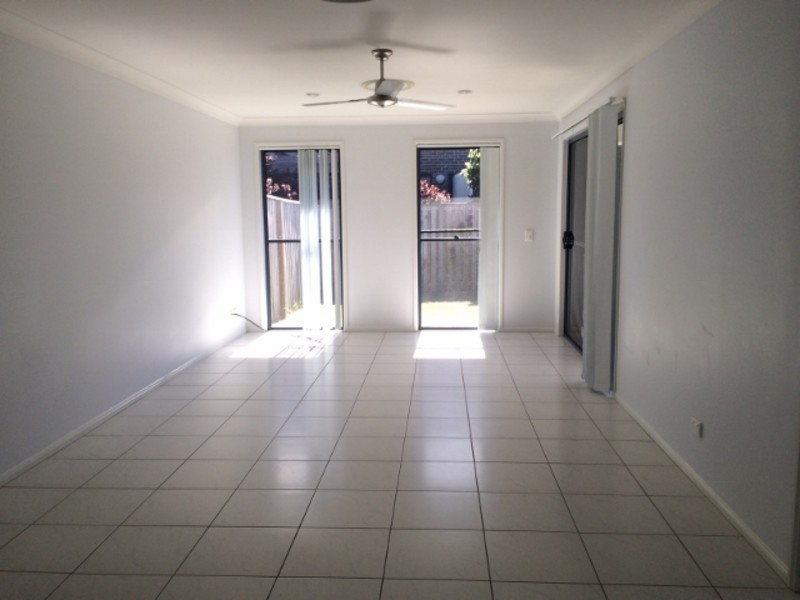 2/5 Bilgola Place, Blacks Beach QLD 4740