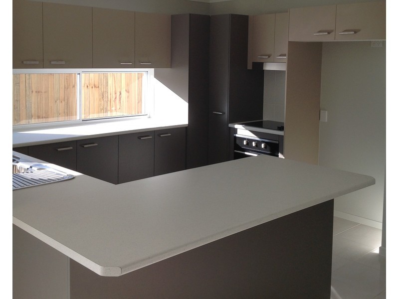 9a Sairs Street, Glass House Mountains QLD 4518