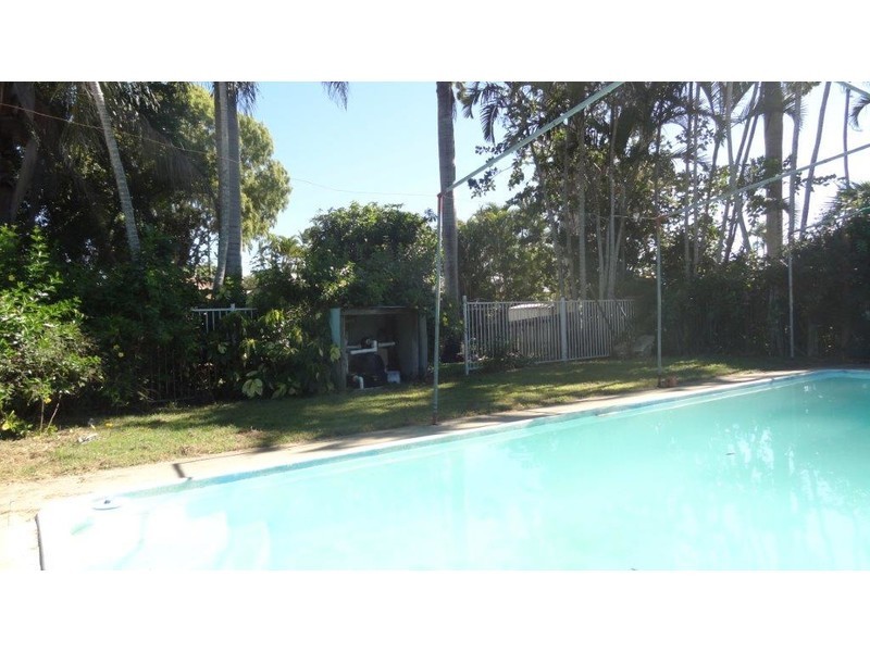 36 Waverley Street, Bucasia QLD 4750