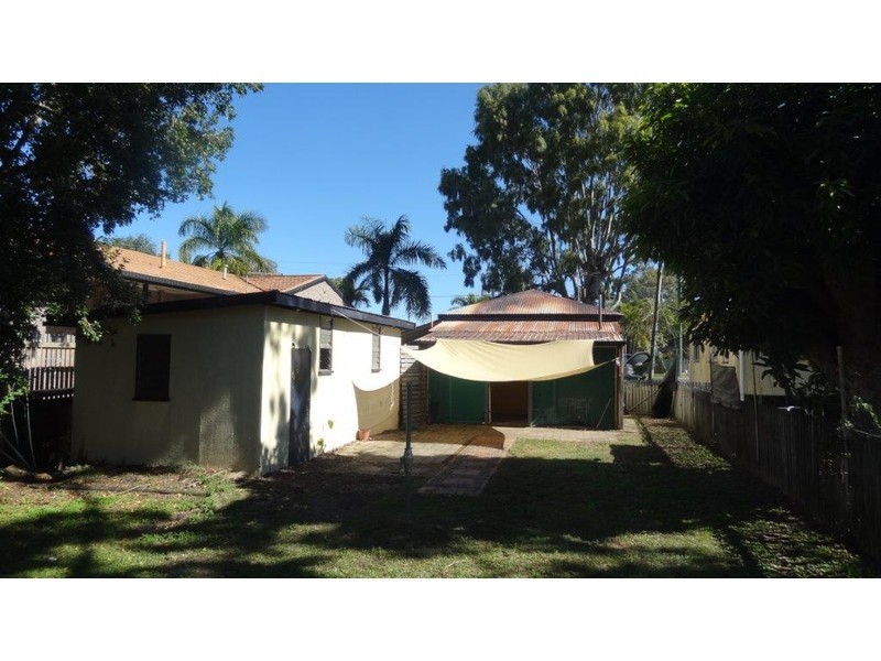 36 Waverley Street, Bucasia QLD 4750