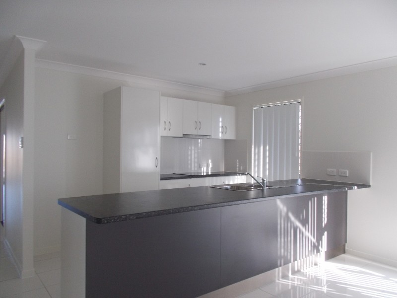 64 Commander Parade, Shoal Point QLD 4750