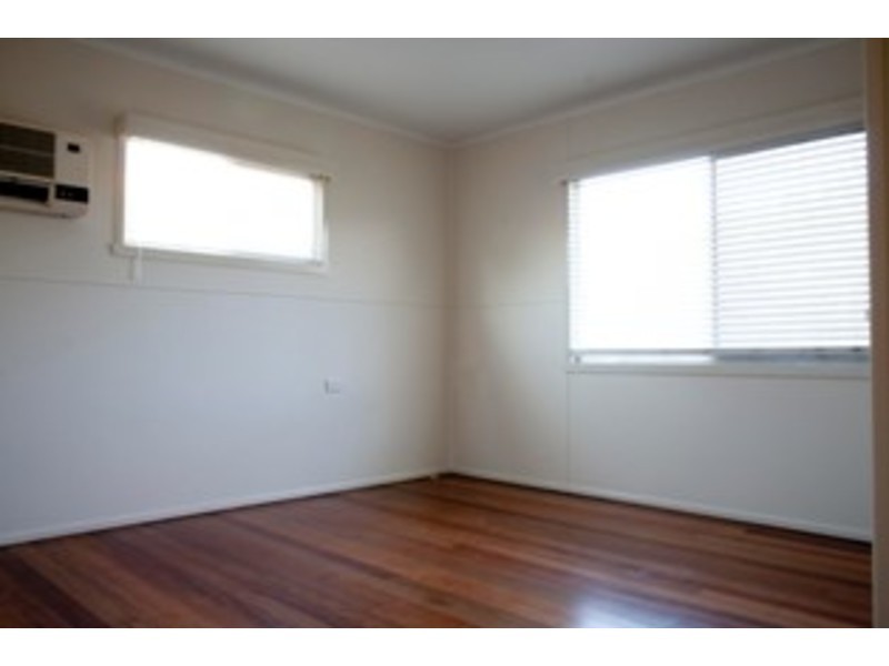 40 Coes Creek, Burnside QLD 4560