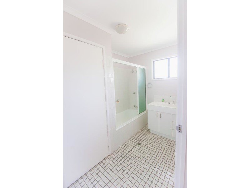 5 Scott Court, Bucasia QLD 4750