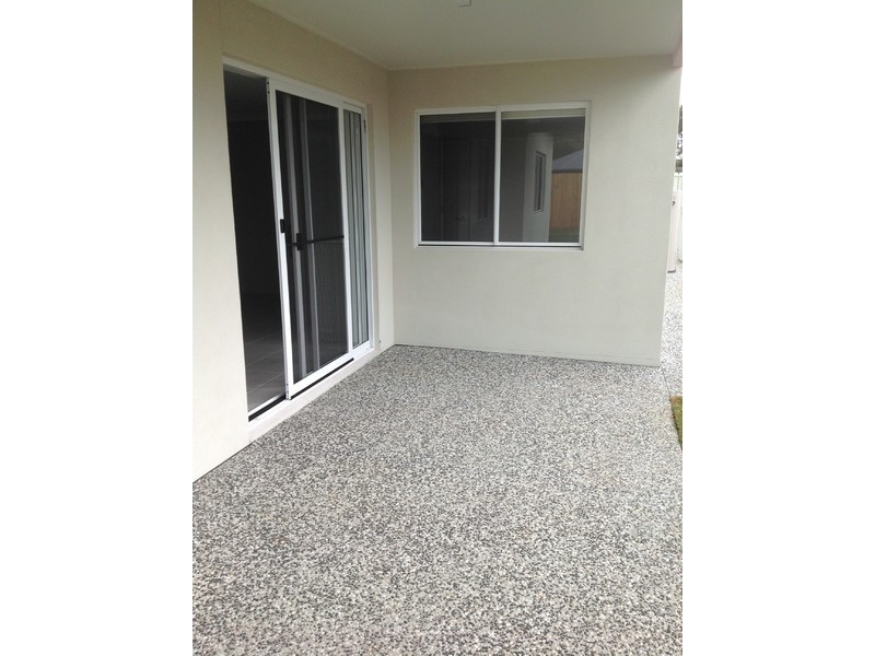 4a Sairs Street, Glass House Mountains QLD 4518