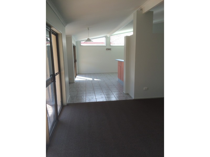 10 Kumbada Crt, Minyama QLD 4575