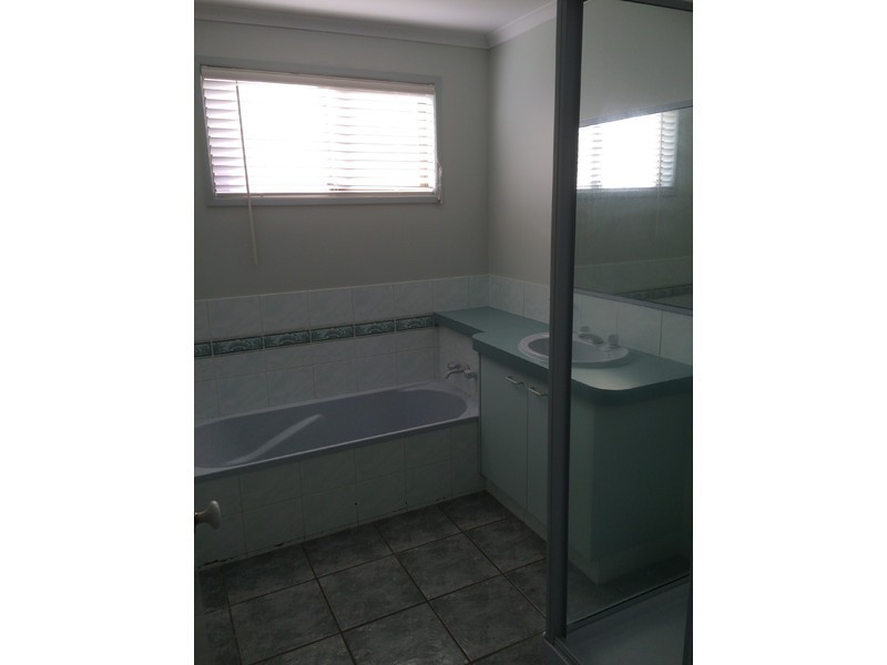 10 Kumbada Crt, Minyama QLD 4575