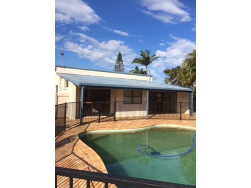 10 Kumbada Crt, Minyama QLD 4575