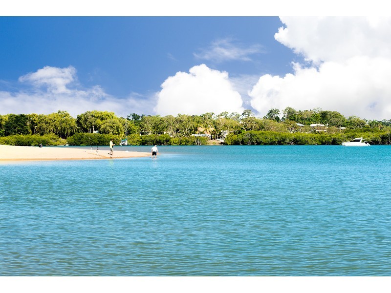 40 Waverley Street, Bucasia QLD 4750