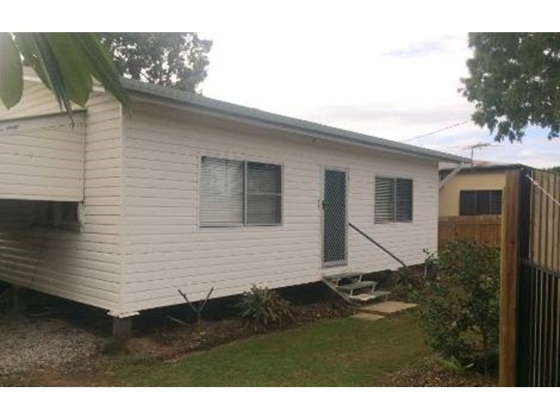 40 Waverley Street, Bucasia QLD 4750