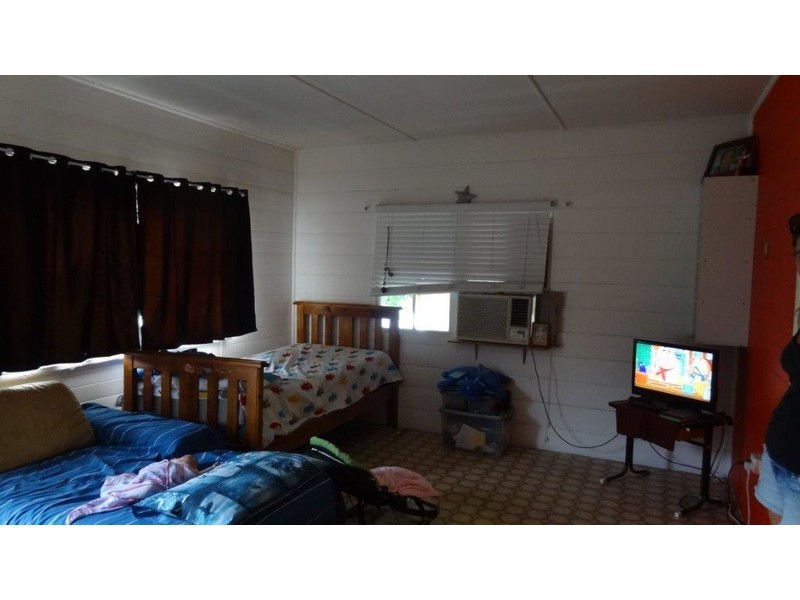 40 Waverley Street, Bucasia QLD 4750