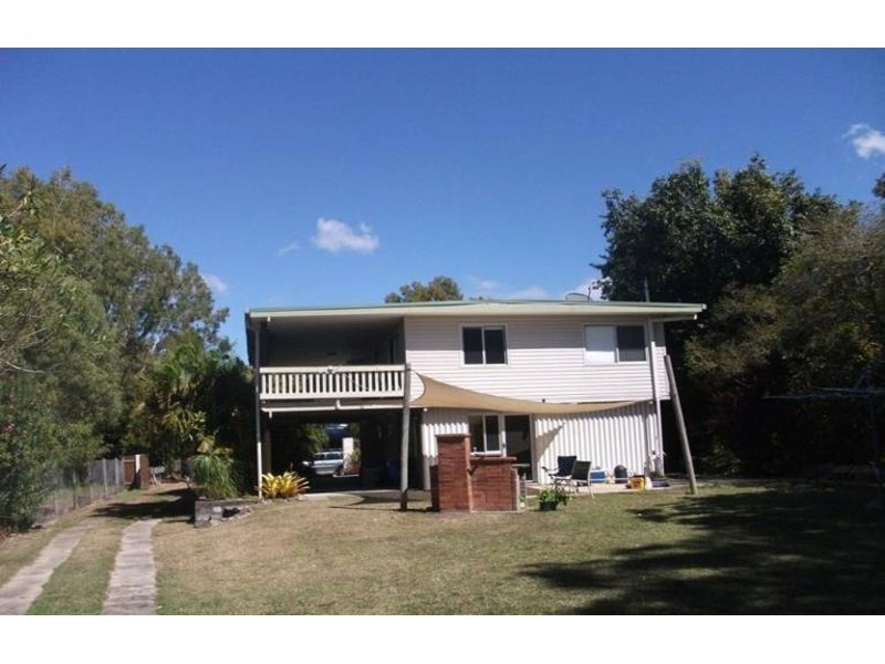 2A Edmonds Street, Bucasia QLD 4750