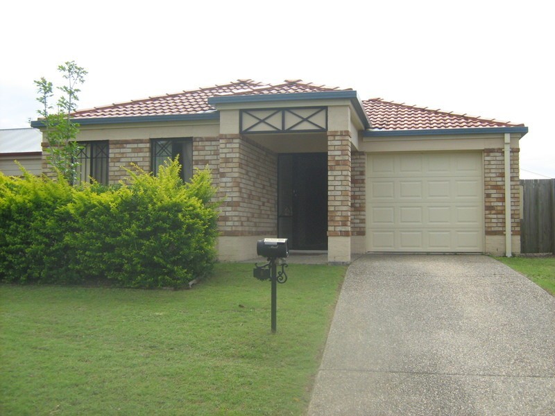 8 Burke Close, Sippy Downs QLD 4556