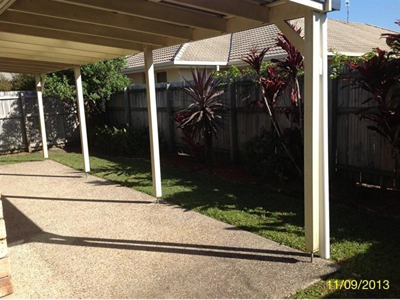 8 Burke Close, Sippy Downs QLD 4556