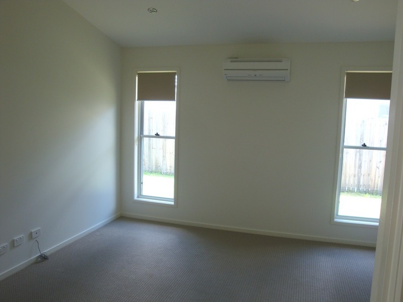 1 Wisteria Crescent, Sippy Downs QLD 4556