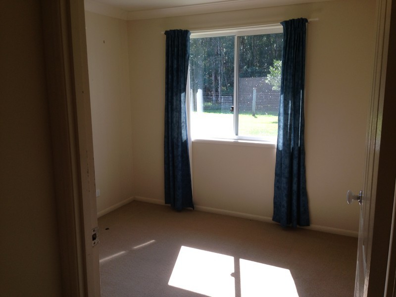 28 Paul Place, Glass House Mountains QLD 4518